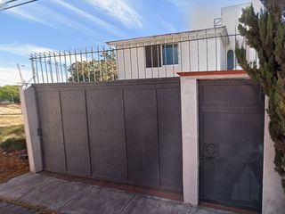 CASA EN VENTA EN EL HIPICO, SAN FRANCISCO COAXUSCO, ESTADO DE MEXICO.