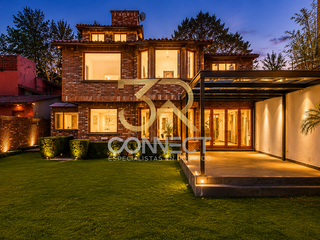 Casa en venta, Lomas de Vistahermosa, Cuajimalpa CDMX - 690 m² de terreno
