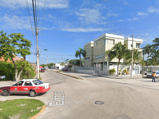 Grande y espaciosa Bodega industrial con oficnas y sanitarios en Ciudad del Carmen Campeche