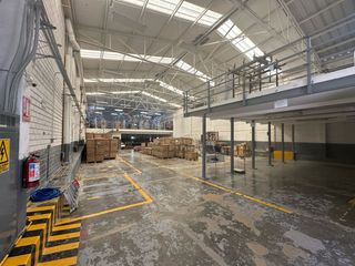 BODEGA 775 mt2