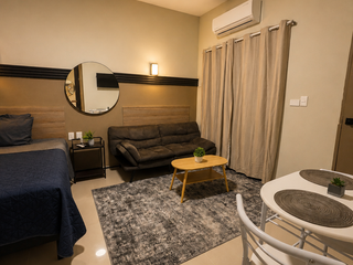 CUARTO LOFT A 1 CUADRA DE UVM