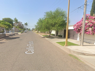 Hermosa casa en remate, calle Puebla, Zona Norte Obregon Sonora