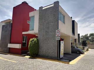 CASA EN VENTA EN METEPEC
