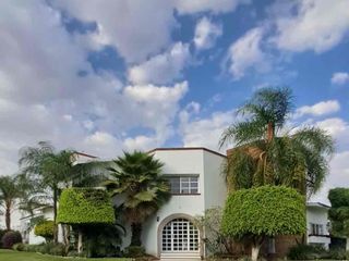 VENTA CASA EN LOMAS DE COCOYOC