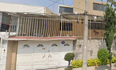 CASA EN REMATE EN JARDIN BALBUENA VENUSTIANO CARRANZA