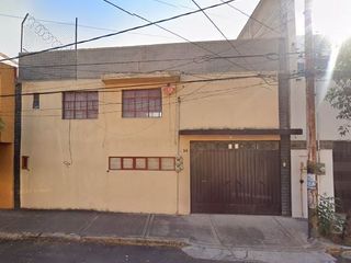 Venta de casa en La Colonia Isidro Fabela Tlalpan