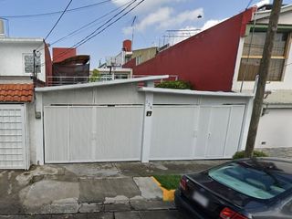 CASA EN VENTA COLONIA VALLE DORADO POR REMATE, EXCELENTE OPORTUNIDAD!
