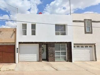 CASA EN VENTA UBICADA EN PENSIONES CIVILES CUAUHTEMOC CHIHUAHUA CHI YQH