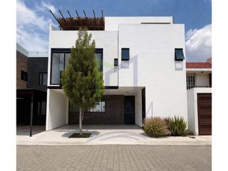 Casa En Renta Sobre Blvd. Everardo Márquez Pachuca Hidalgo