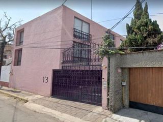 CASA EN REMATE EN BARRIO SAN FERNANDO TLALPAN