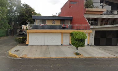 Casa en venta en Coyoacán, Ciudad de México. Gran oportunidad!!
