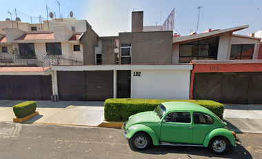 Casa en venta en Coyoacán, Ciudad de México. Gran oportunidad!!
