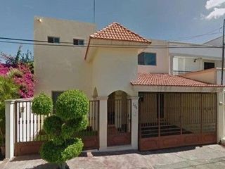 SE VENDE HERMOSA CASA EN JARDINES DE VISTA ALEGRE