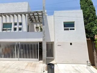 BONITA CASA EN VENTA (OPORTUNIDAD DE RECUPERACION HIPOTECARIA)
