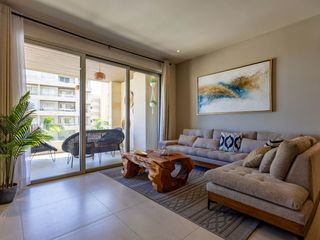 Vistavela III | Exclusivo Departamento Amueblado con Vista Parcial al Mar