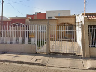 PRECIOSA CASA EN REMATE EN VILLAS CACHANILLA, MEXICALI, BAJA CALIFORNIA.