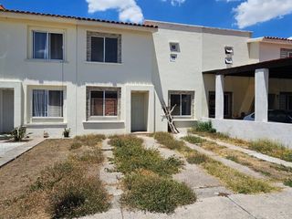 Rento Casa al Sur de Aguascalientes Condominio Residencial Rancho Santa Monica Súper Cerca HEB SAMS Bodega Aurrera etc