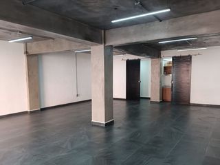 LOCAL EN RENTA SOBRE AVENIDA