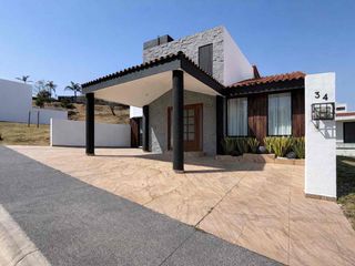 Casa de lujo en La Gran Reserva - Jardín privado, asador y acabados premium