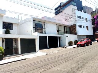 Casa en Renta en un solo nivel, 380 m2C, Lomas de Reforma