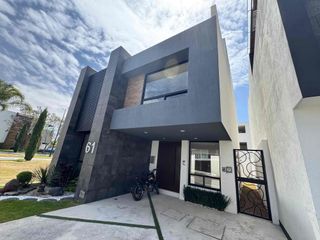 Casa nueva en Parque Sonora