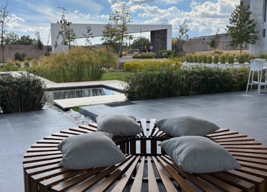 place photo 25