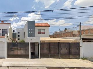 Casa en Montebello, Aguascalientes. ¡Súper precio!