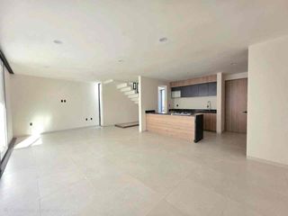 CASA DE AUTOR EN VENTA ZAKIA