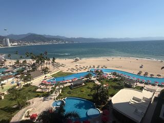GRAND VENETIAN 3 Recamaras en Renta Precio Especial Mayo y Junio
