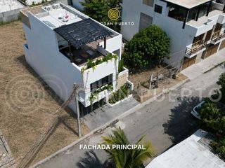 Se Vende Casa Zoe – Residencia Moderna con Vista al Mar en Bacocho