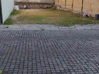 Lote de 174 m2 en venta en residencial Diamante, a 5 minutos de hospital Ángeles, 8 minutos de Centro Comercial Angelópolis, fraccionamiento cerrado con vigilancia.