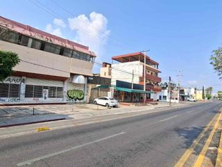 propiedad comercial en venta sobre la av central ote