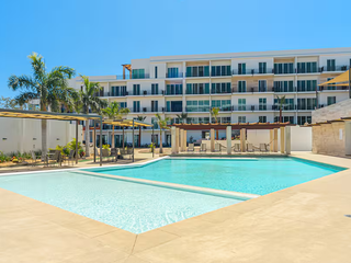 ✨ DEPARTAMENTO DE LUJO CON ALBERCA ✨ Tu paraíso en San José del Cabo a precio de Remate.