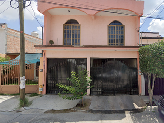 Casa en venta en Vista del Sol III, Aguascalientes.