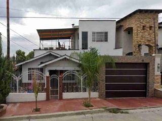 Hermosa Casa en Venta en Tecate, Baja California