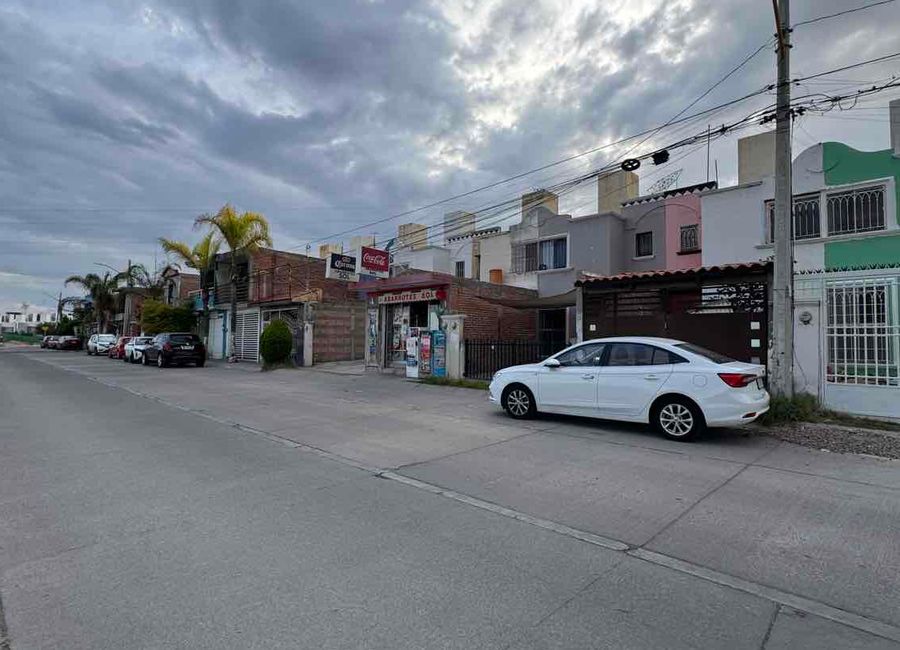 place photo 18
