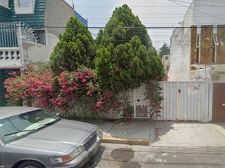 Casa en Remate en calle Retorno, Avante, Coyoacán. CDMX.