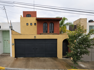 CASA EN VENTA EN LOMAS DE SANTA MARIA, MORELIA, MICHOACAN