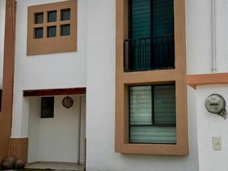 CASA EN VENTA - OASIS RESIDENCIAL