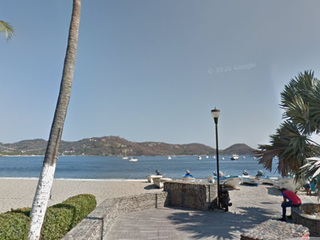 Invierta en Zihuatanejo, casa 11 cuartos