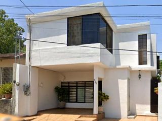 BONITA CASA EN VENTA EN EL MAGUEY MONTERREY