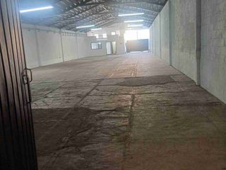 Bodega De 500 Metros en Renta con Vig las 24 Horas