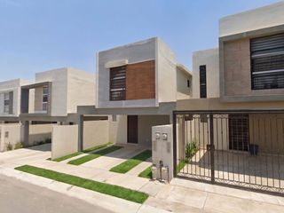 VENTA DE CASA EN GARCIA  NUEVO LEON FRACCIONAMIENTO MITRAS PONIENTE