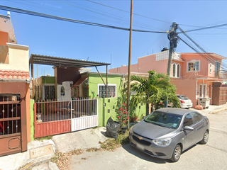 HERMOSA CASA EN VENTA EN CIUDAD DEL CARMEN CAMPECHE -REMATE BANCARIO- $792,000 MXN .