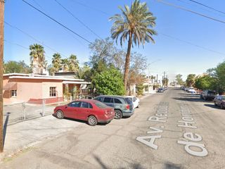 Gran Remate, Casa en Col. Cuauhtémoc Sur, Mexicali, B.C.