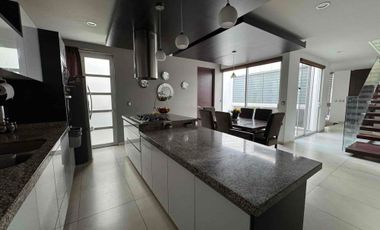 OPORTUNIDAD para Inversionistas!! Casa en venta al norte de Aguascalientes!! La Perla Residencial!!