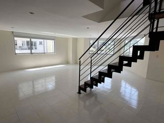 Departamento de 4 recámaras con Roof Garden en Lomas del Río