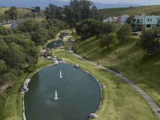 Terreno en Venta en Esquina, Fracc Senderos de Monte Verde, Tlajomulco de Zuñiga