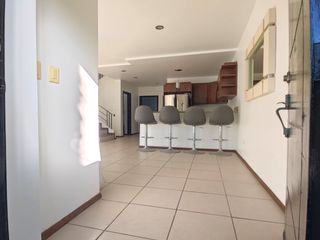 VENTA DE CASA EN TIJUANA, 4 RECAMARAS, 3 BAÑOS COMPLETOS, SEGURIDAD 24/7, ALBERCA, ACCESO A PLAYA CERCA. EN GARDENHAUS, FRENTE A SAN ANTONIO DEL MAR