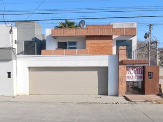 VENTA DE CASA EN TIJUANA, en JARDÍN DORADO, a 15 minutos de la GARITA DE OTAY.